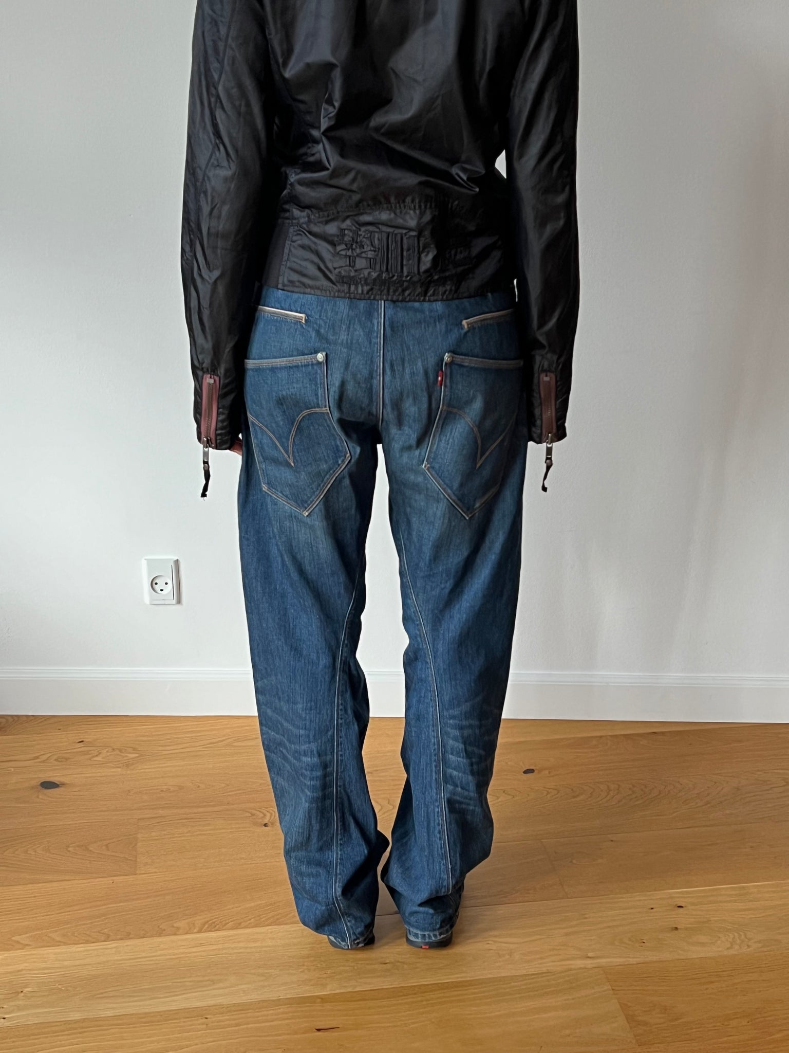 Levis Engineered Jeans